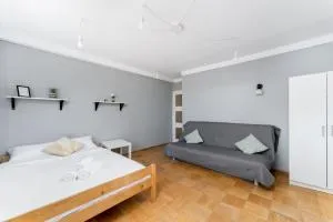 Park Zakrzówek Spacious Apartment - Pychowice