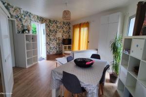 Appartements Appartement avec jardin a Saint Jean d-Illac : photos des chambres