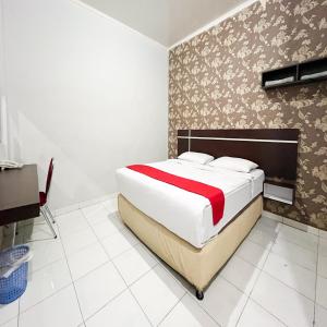 RedDoorz at Lucky Inn Panakukkang Makassar