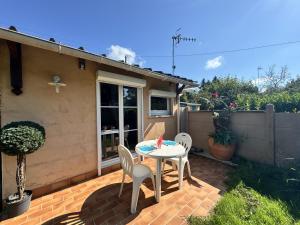 Appartements L-Abbaye de l-Epau - Jardin - Riviere : photos des chambres