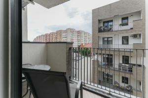 Ana - Cozy & Quiet Apt with Balcony & Garden View