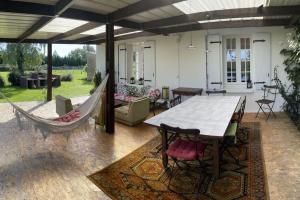 Maison indépendante sur grand terrain clos