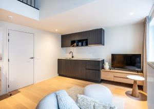 Huswell - Chic Duplex Studio with High-Quality Finishes in Ghent Center