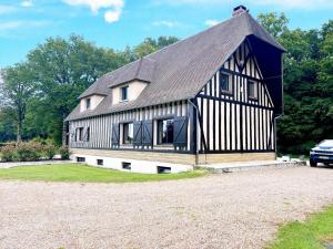 Maisons de vacances Belle longere normande avec piscine chauffee : photos des chambres
