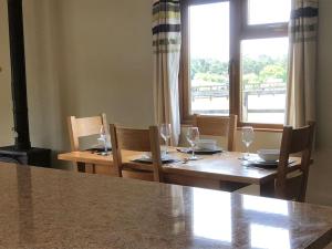 The Log Cabin, the perfect Country Break Away!