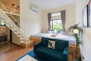 Junior Family Room by 233Poshtel