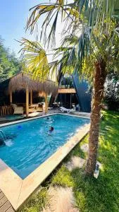 Bungalovfamily - 伊兹密特