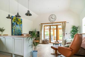 The Barn at Burfords with wood fired hot tub