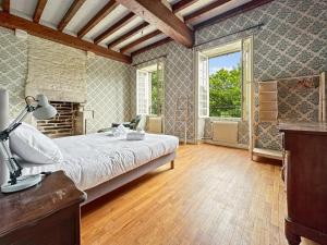 Villas Keriner manoir 10 pieces avec parc arbore : photos des chambres