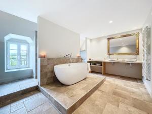 Villas Keriner manoir 10 pieces avec parc arbore : photos des chambres