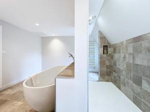 Villas Keriner manoir 10 pieces avec parc arbore : photos des chambres