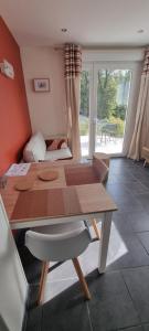 Maisons de vacances LE SILENCE DES BOIS Sejour romantique et bien-etre : photos des chambres