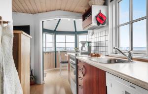 2 Bedroom Cozy Home In Esbjerg V