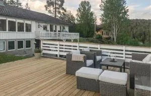 2 Bedroom Nice Apartment In Vegårshei - Felle