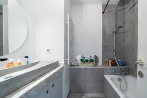 Superbe 2 pièces Clim et Parking