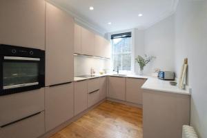 Charming 2Bed Home in the City Center