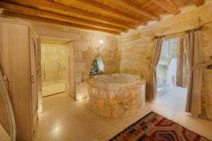 Tafoni Houses Cave Hotel