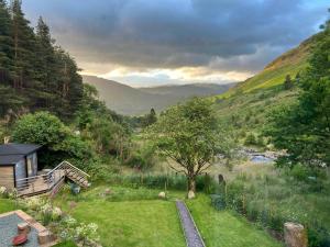 Helvellyn - The Hut - Twin or Double