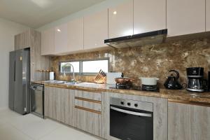 Zenithy Pool Villas by Capitalpro ZEN-9