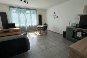 Appartements Proche gare, T2 tout equipe : photos des chambres