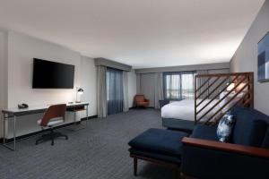 Courtyard by Marriott Wichita at Old Town
