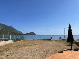 Lidya Tiny House - Адрасан