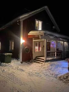 Makkaurehuset - Jerfojaur