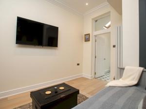 Characterful flat by Lincoln Castle - Pass the Keys