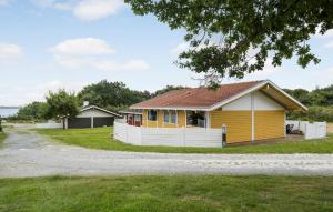 2 Bedroom Amazing Home In Aabenraa