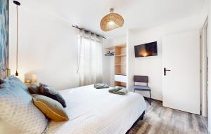 Maisons de vacances Stunning Home In Angerville L-orcher : photos des chambres