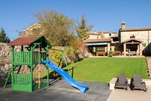 Villa Denis Village in Central Istria for 28 people pet friendly complex of 4 stone houses 