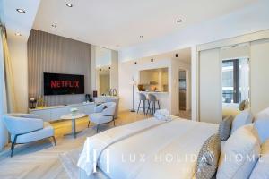 LUX The Silverene Marina View Studio 1