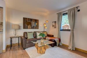 Apartment des Alpages - Alpes Travel - Sleeps 6-8