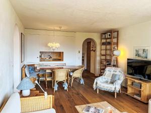 Apartment Toissa A4 by Interhome