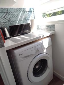 Appartements Studio independant location courte duree a proximite du Lycee International : photos des chambres