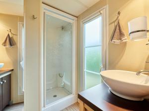 Maisons de vacances Holiday Home Reves & Serenite by Interhome : photos des chambres