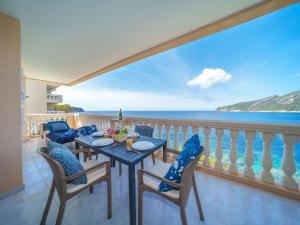 Apartment Amores-2 by Interhome