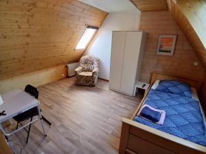 LivingRoom GmbH Kan2 Apartment für 6 Personen Salzgitter