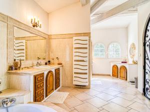 Maisons de vacances Holiday Home La Bonne Nouvelle by Interhome : photos des chambres