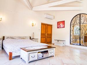 Maisons de vacances Holiday Home La Bonne Nouvelle by Interhome : photos des chambres