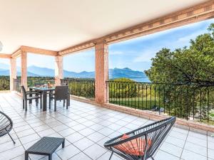 Appartements Apartment Casa Giulia II by Interhome : photos des chambres