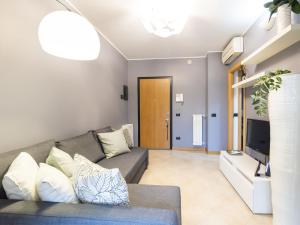 Apartment Giulia Apartment by Interhome