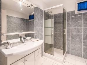 Appartements Apartment Casa Giulia I by Interhome : photos des chambres