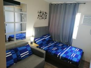 Homey Staycation in Silang Cavite! Fullerton Suites Puting Kahoy - near CKS, AUP, PNPA,