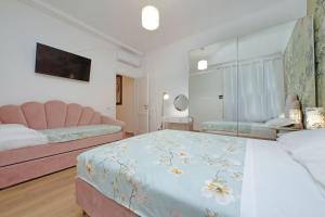 Appia Holiday Home