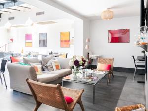 Porte de Versailles Hotel