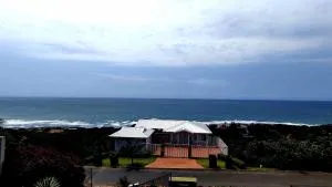 THE EAGLE's NEST - زينكوازي بيتش