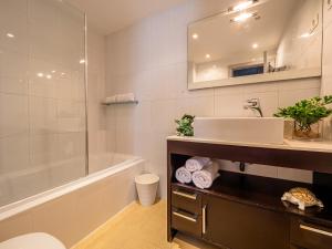 SUNSET MALAGA - Malagueta Deluxe