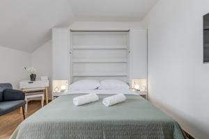 Family Bliss Central Apartment