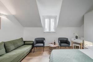 Family Bliss Central Apartment